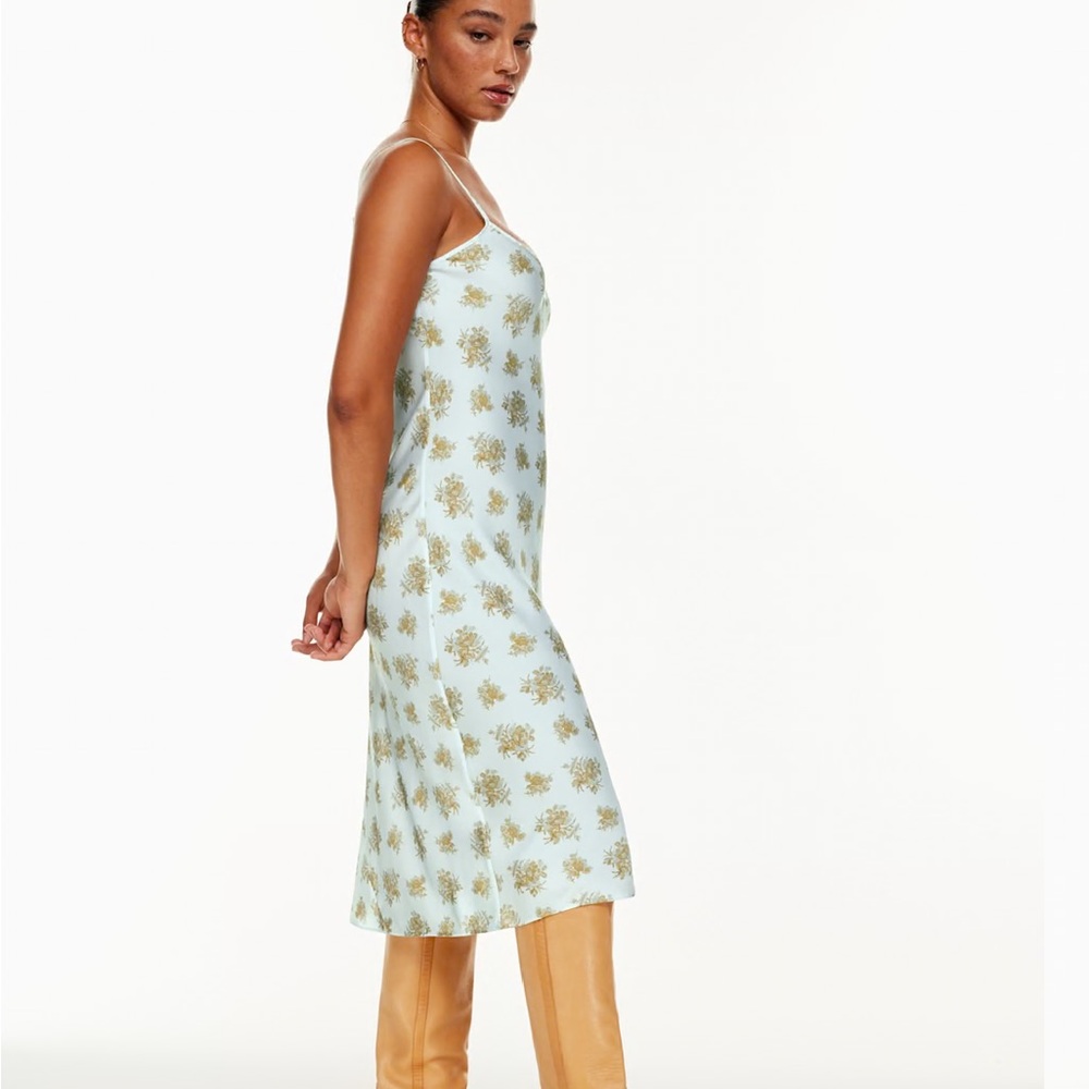 Wilfred Only Slip Midi Dress in Snowmelt Bl/ Maplewood